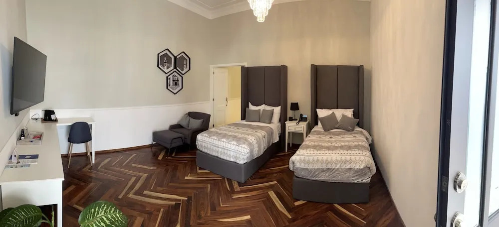 Photo - Hotel Business Real 500