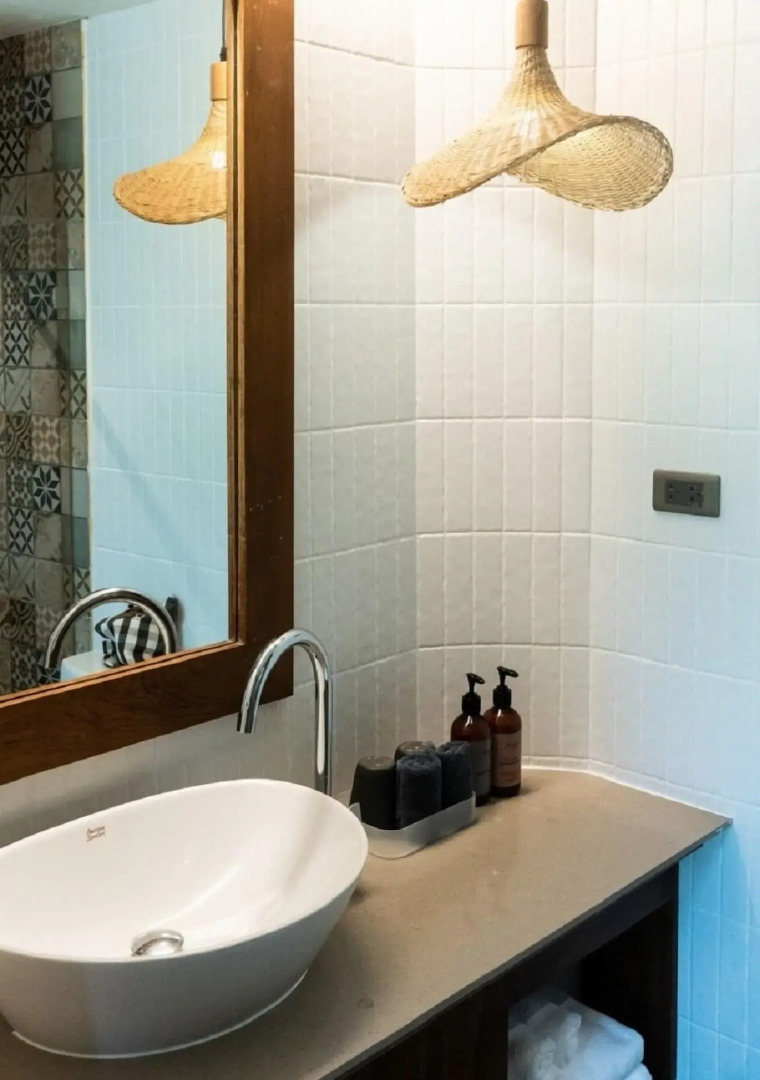 Photo - Tints of Blue Hotel