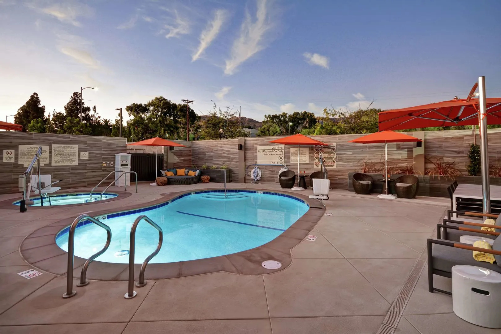 Photo - Hampton Inn & Suites Los Angeles Burbank Airport