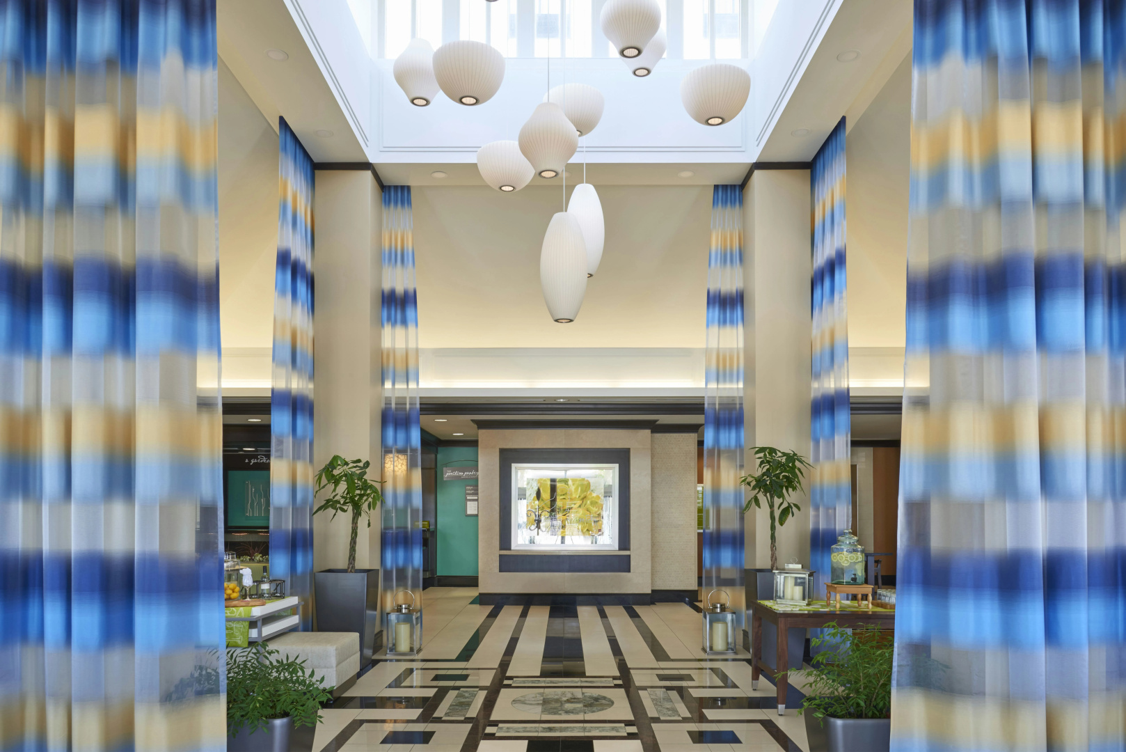 Photo - Hilton Garden Inn Toronto Airport West/Mississauga
