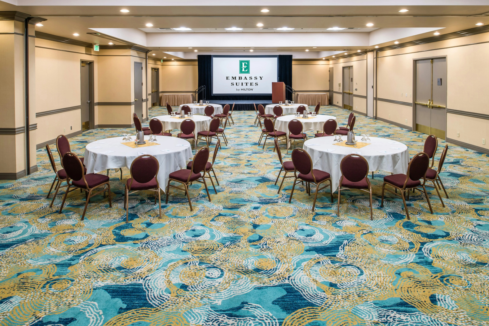 Photo - Embassy Suites by Hilton Seattle Tacoma International Airport