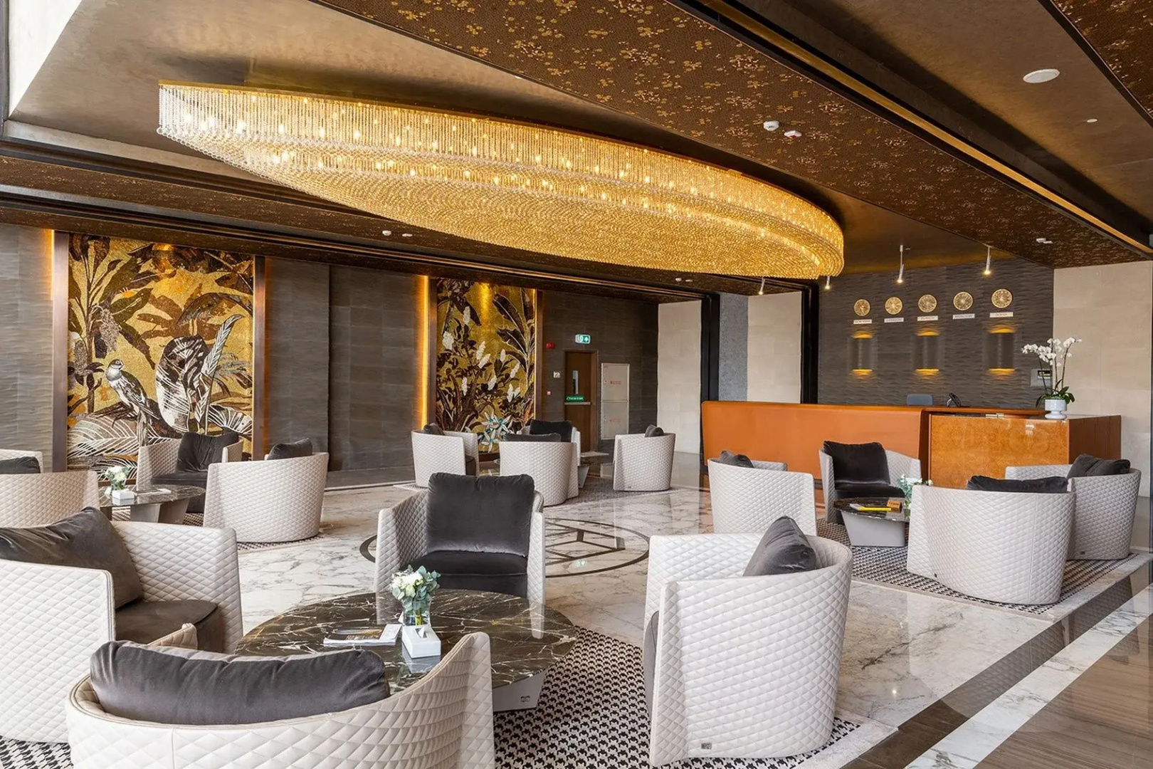 Photo - The Bentley Luxury Hotel and Suites