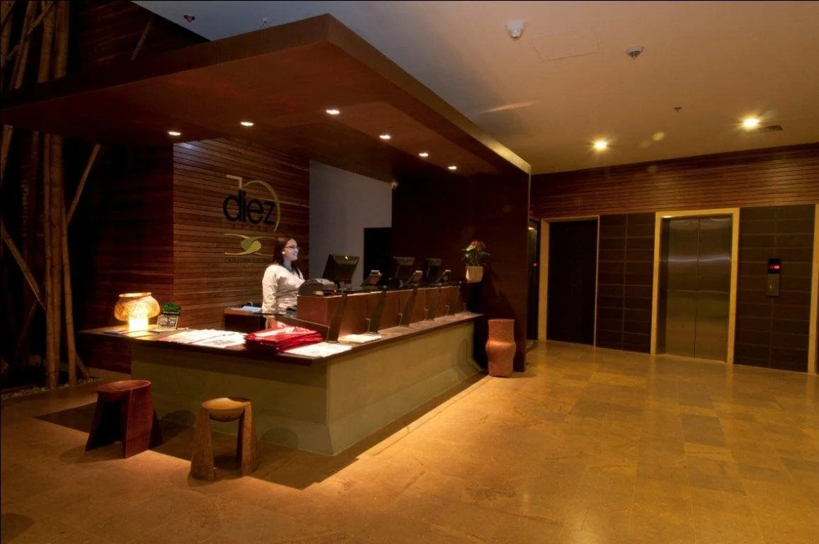 Foto - Diez Hotel Categoría Colombia