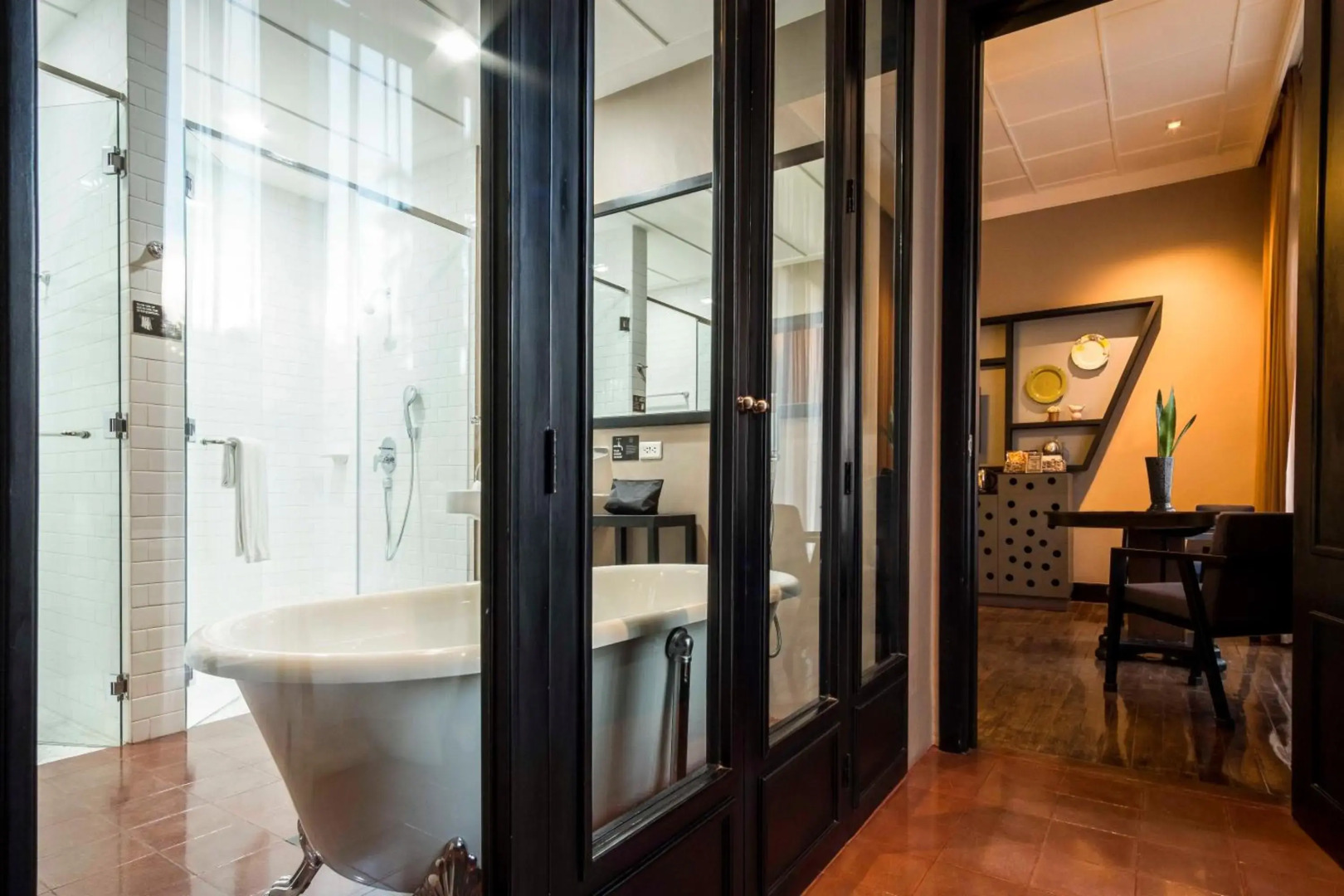 Photo - The Henry Hotel Manila