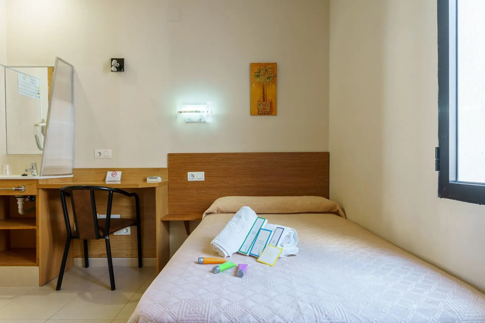 Photo - Hostal Costabella powered by Faro Homes