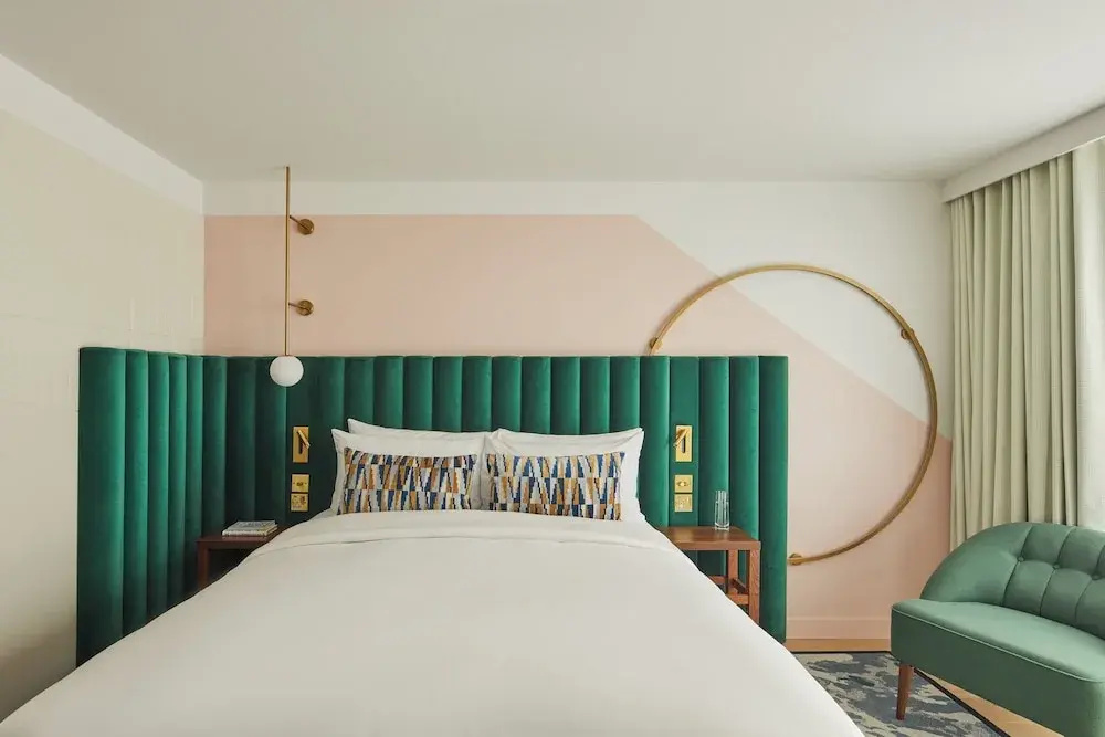 Photo - Hotel Indigo London Clerkenwell by IHG