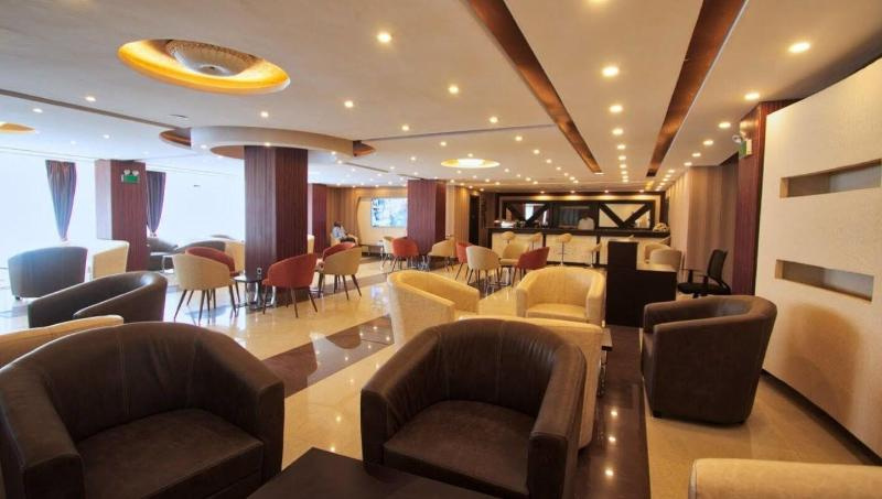 Photo - Holiday Hotel