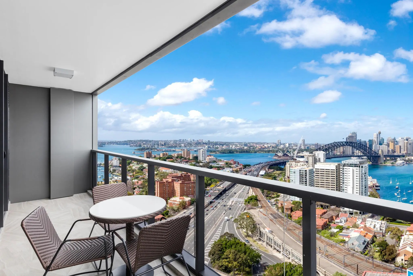 Foto - Meriton Suites North Sydney