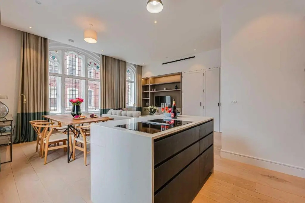 Photo - Westminster Apartments by DMONTRIO