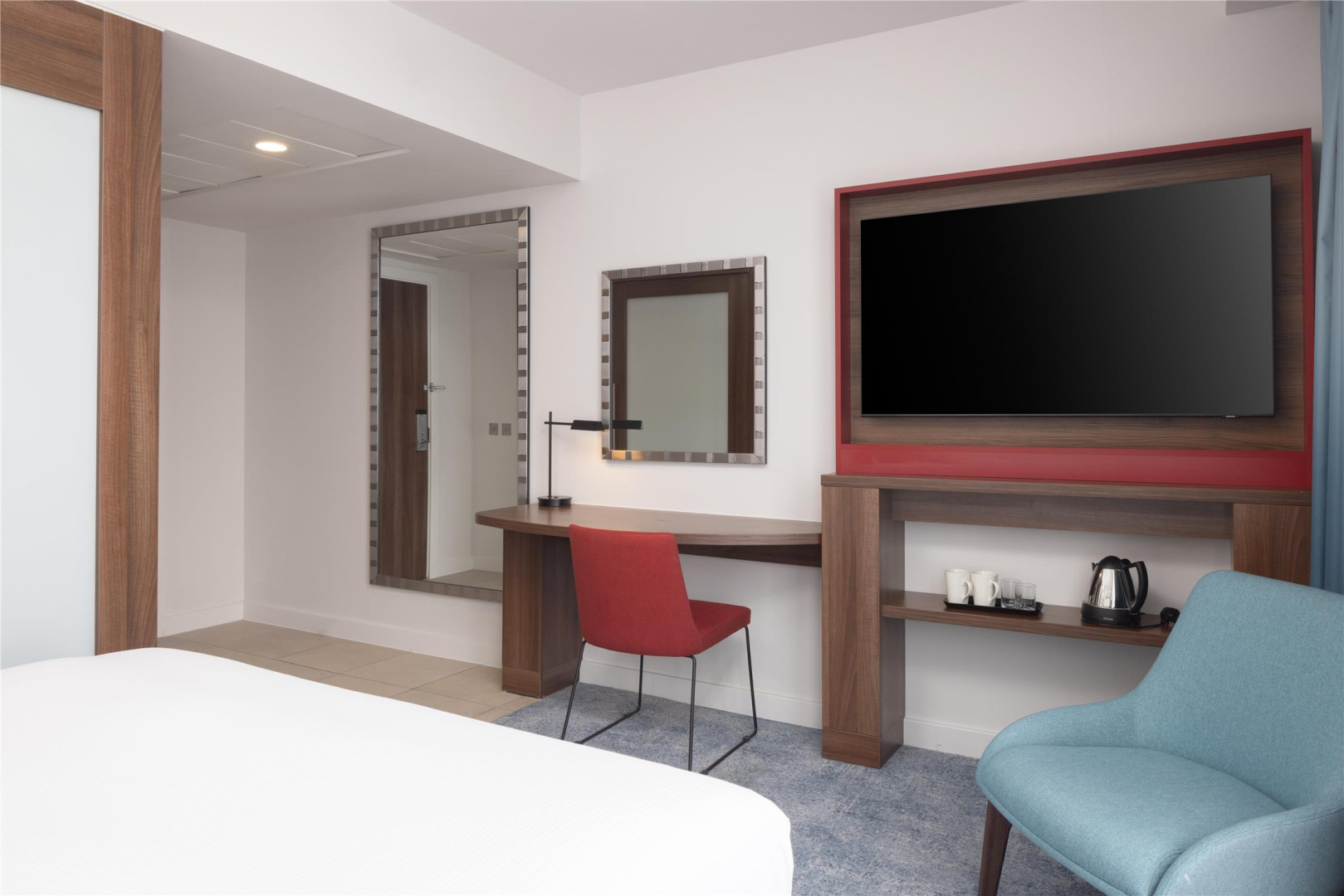 Photo - Hampton by Hilton London Stansted Airport