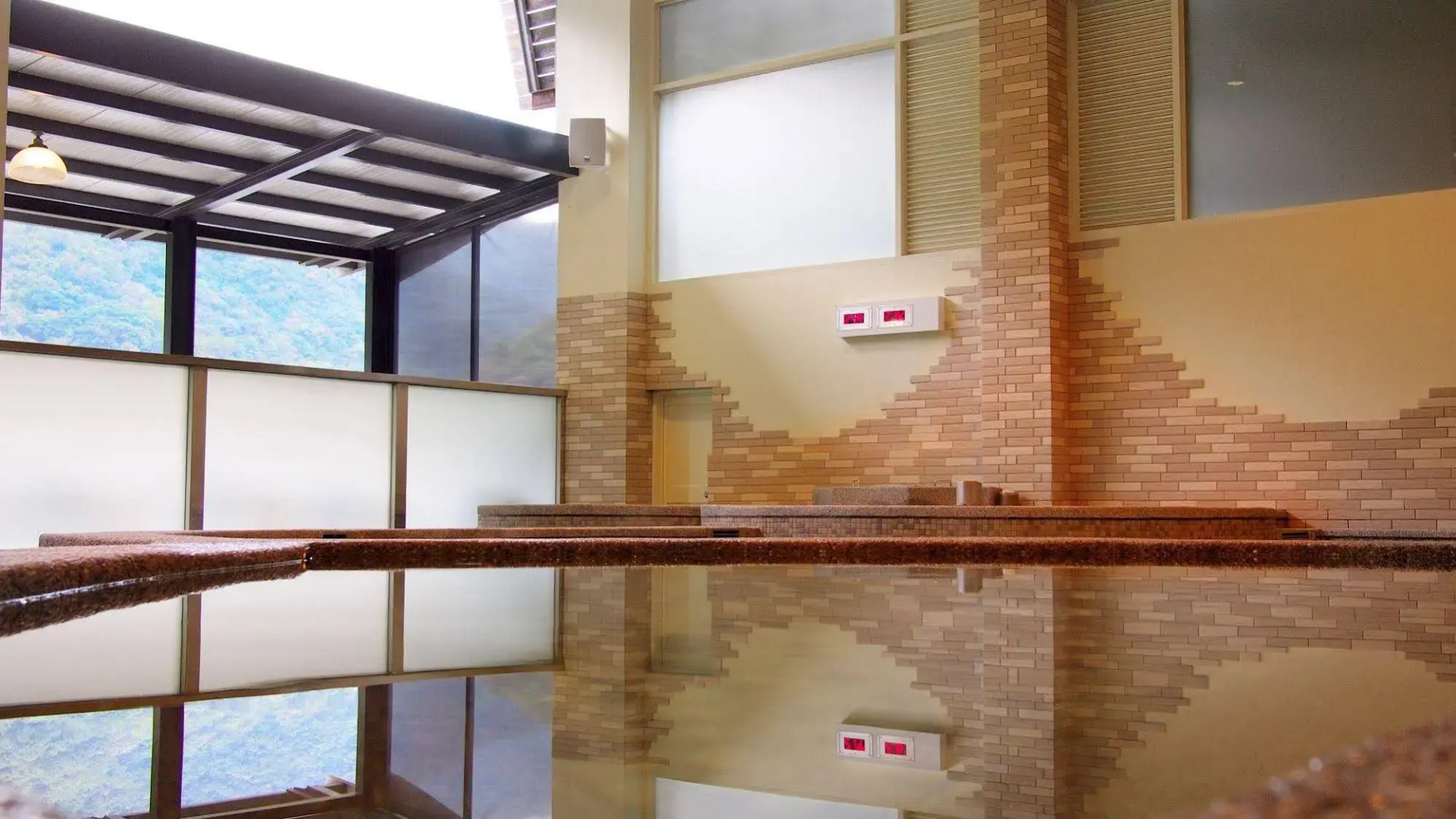 Photo - Spring Spa Hotel