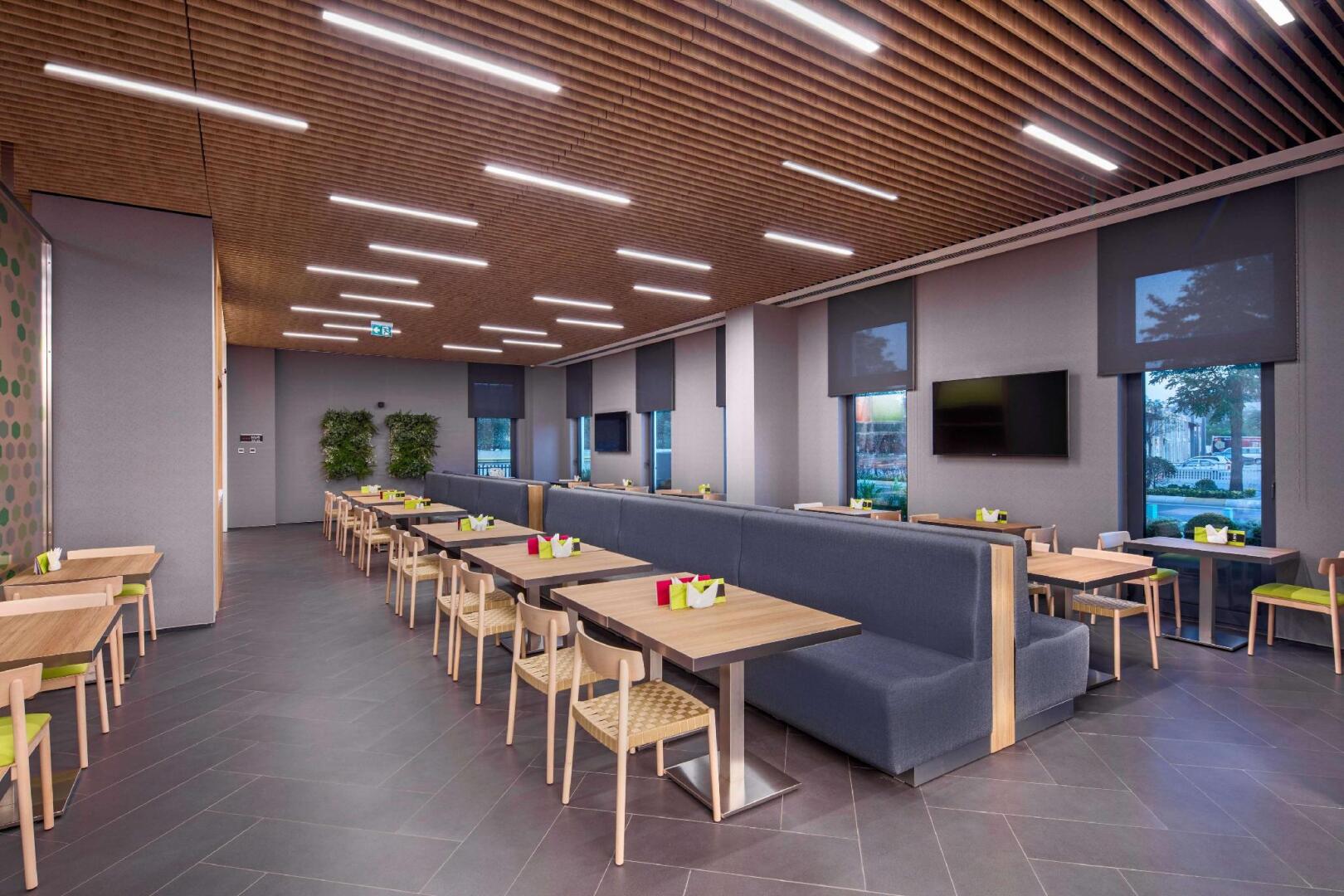 Photo - Hampton by Hilton Istanbul Zeytinburnu