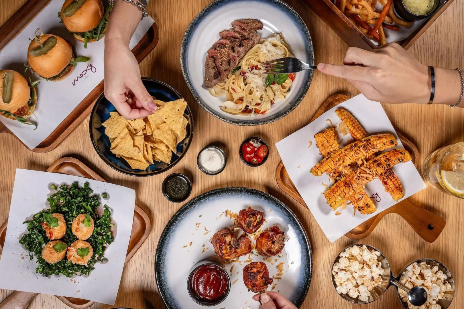 Foto - Moxy Bangkok Ratchaprasong by Marriott