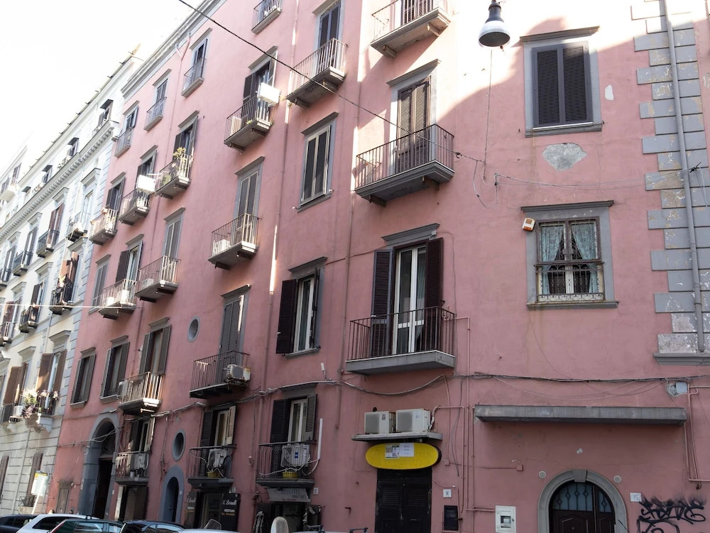 Photo - Rua de Mar Chiatamone