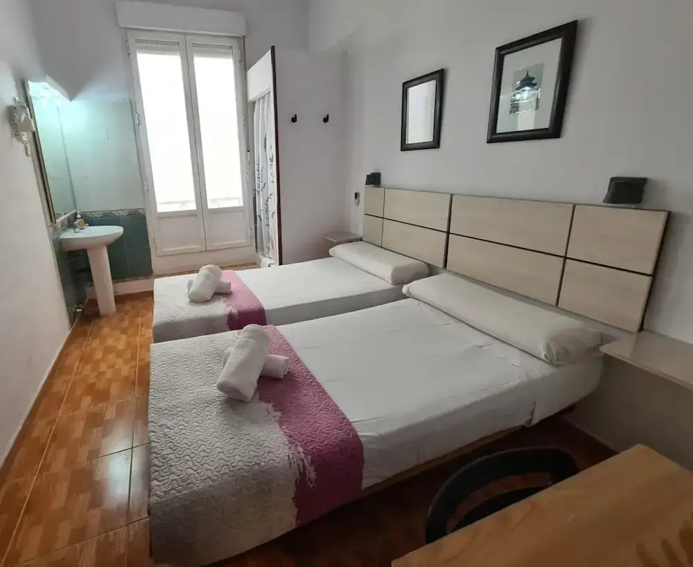 Photo - Hostal Miami
