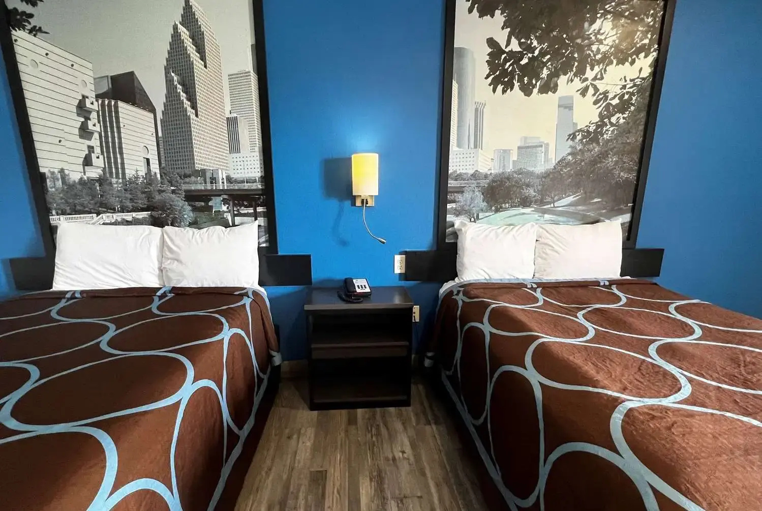 Photo - Super 8 by Wyndham Houston North I-45