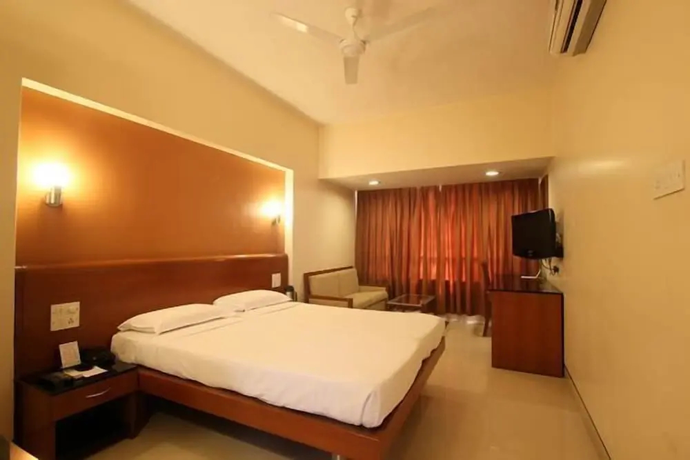 Photo - The Fern Residency Woodland, Pune, Series by Marriott