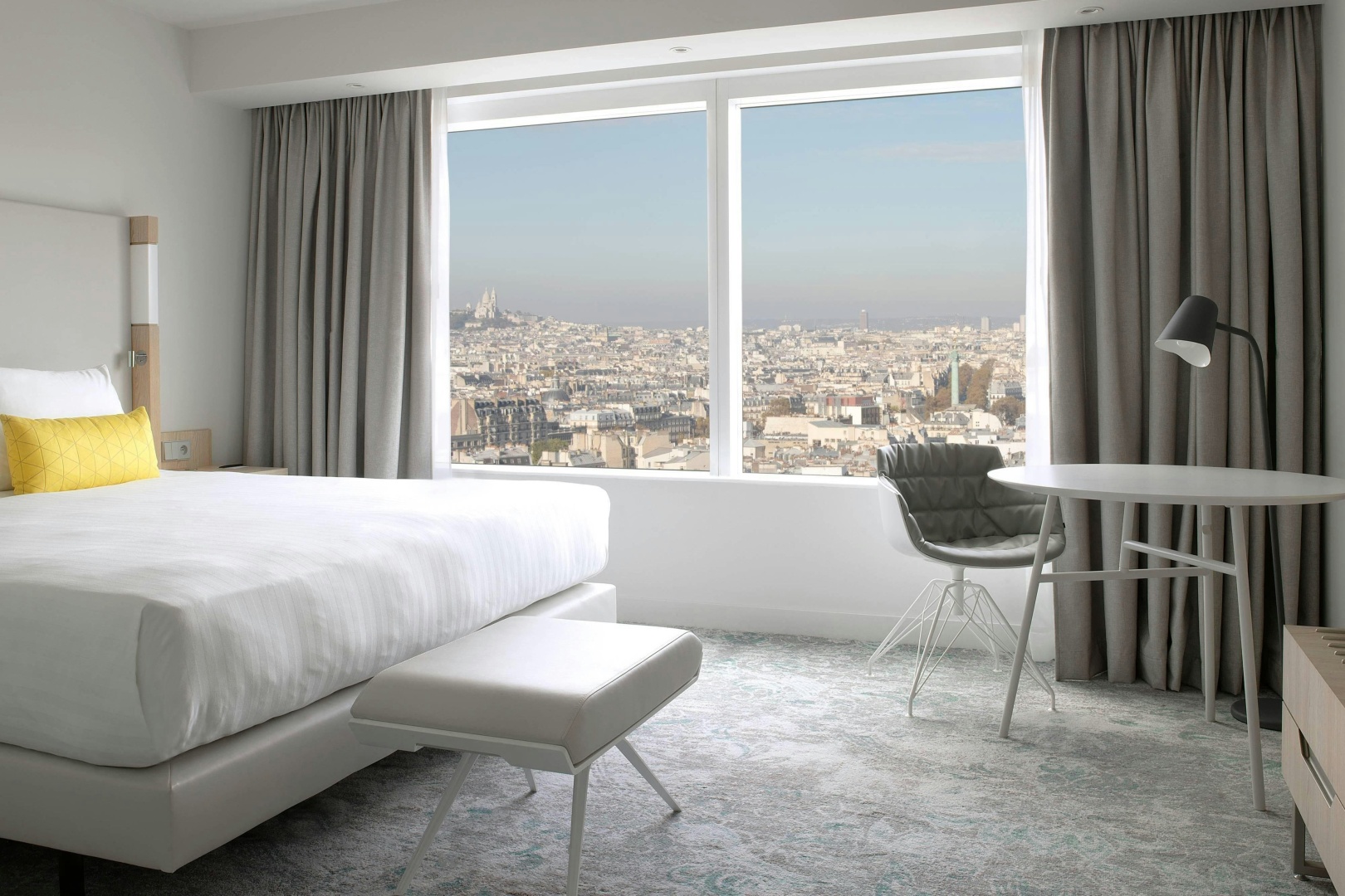 Photo - Courtyard by  Marriott Paris Gare de Lyon