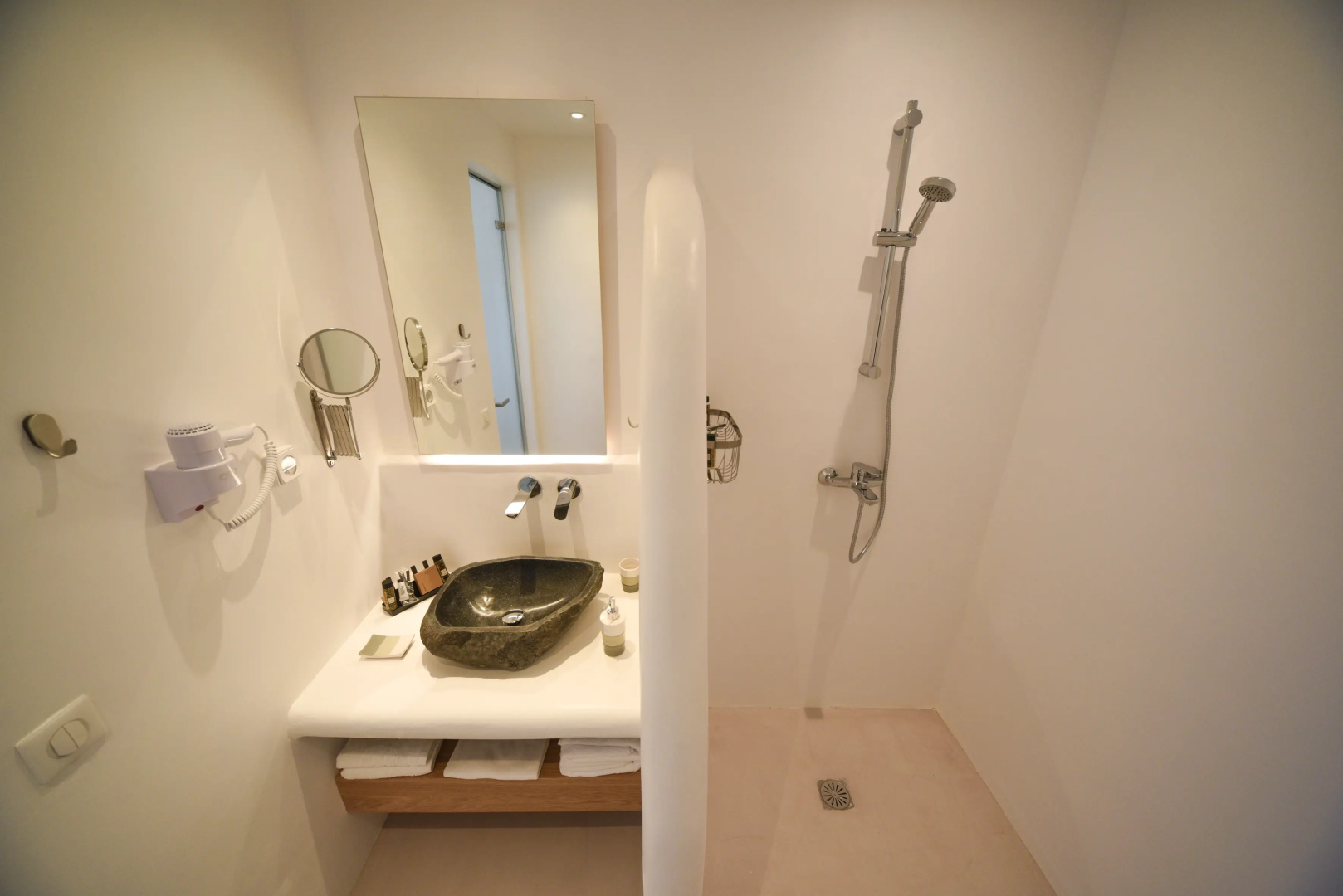 Photo - Myconian Crown Suites by Mr and Mrs White