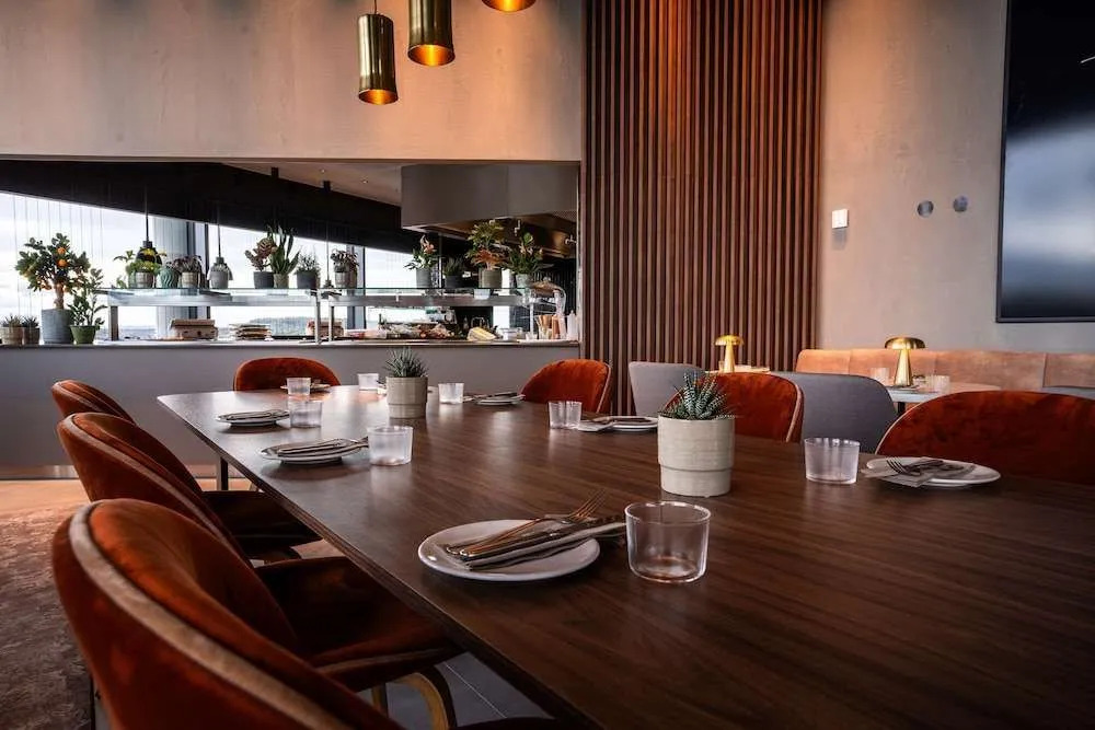 Foto - Radisson Blu Hotel at Porsche Design Tower Stuttgart