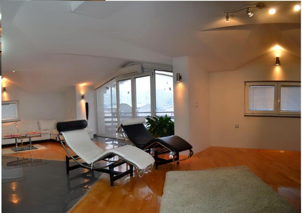 Comfort Deluxe Kosmos Apartments