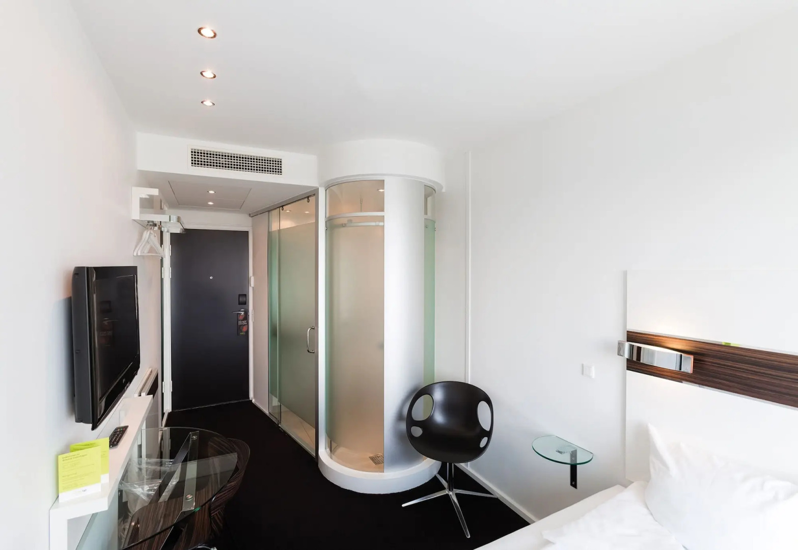 Photo - Wakeup Copenhagen - Carsten Niebuhrs Gade