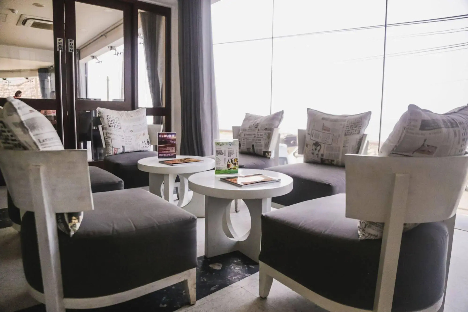 Photo - The Ocean Colombo - Guaranteed Sea View Rooms