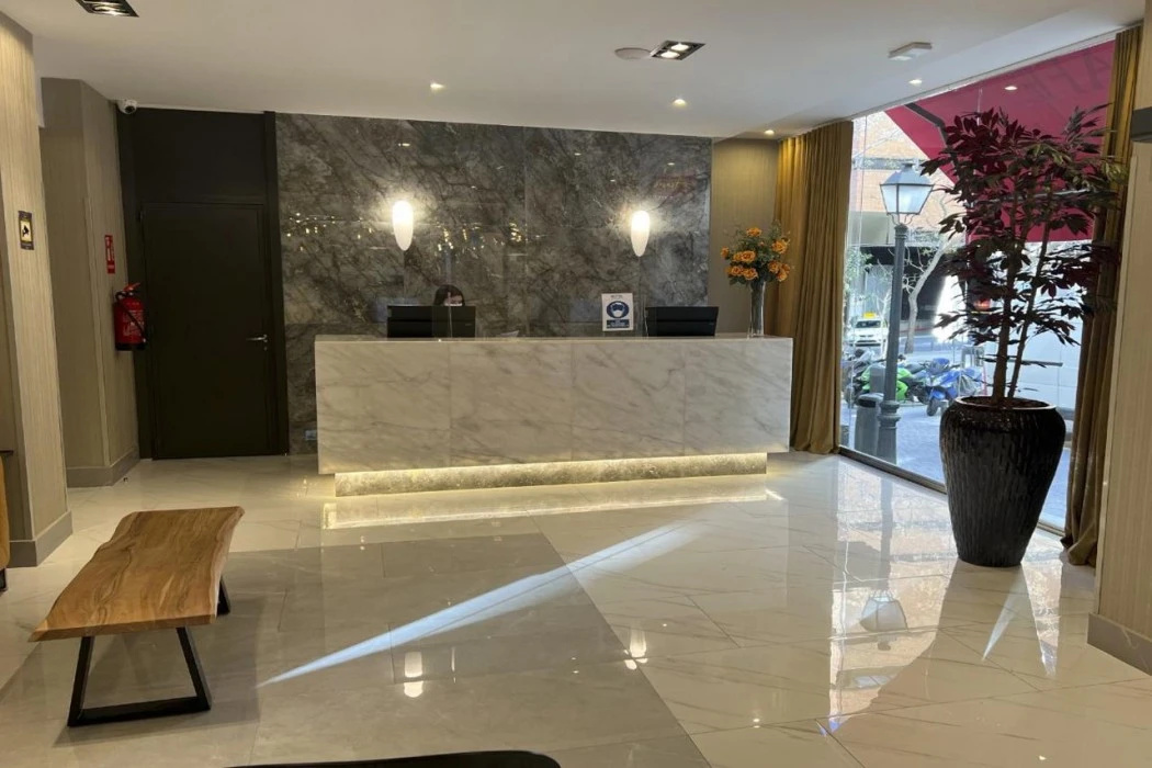 Photo - Hotel Avenida Gran Via