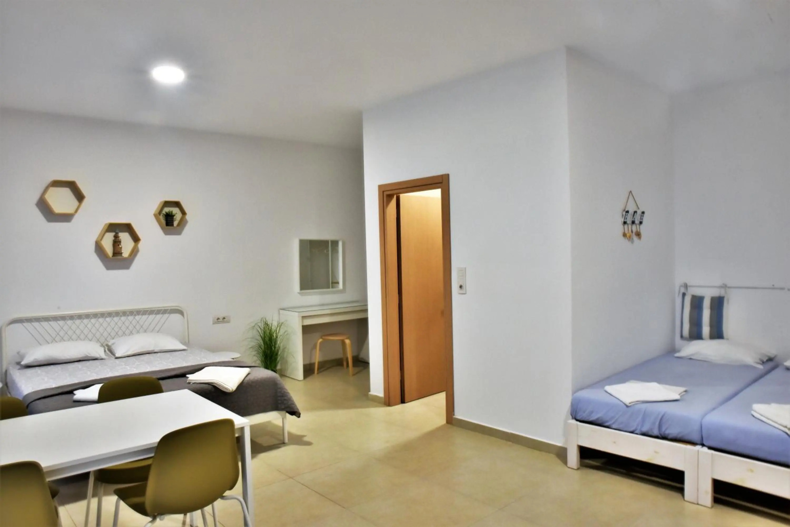 Photo - Telhinis Hotel