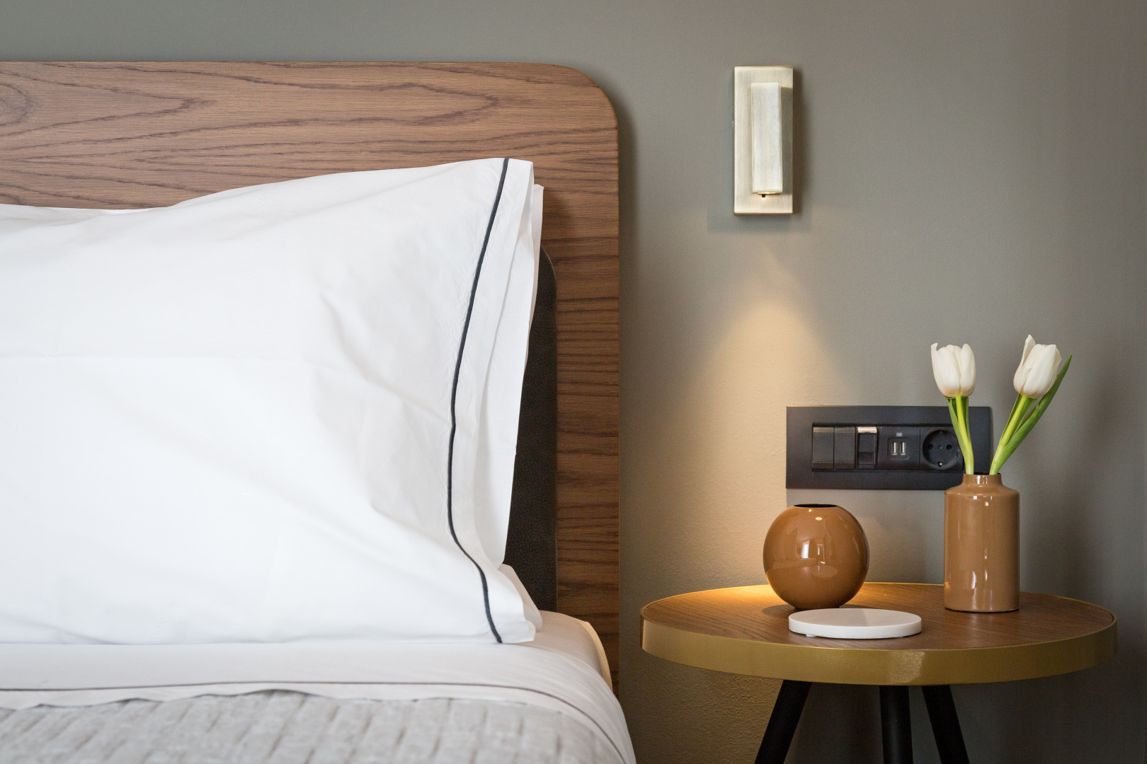 Photo - Bob W Athens Eolou