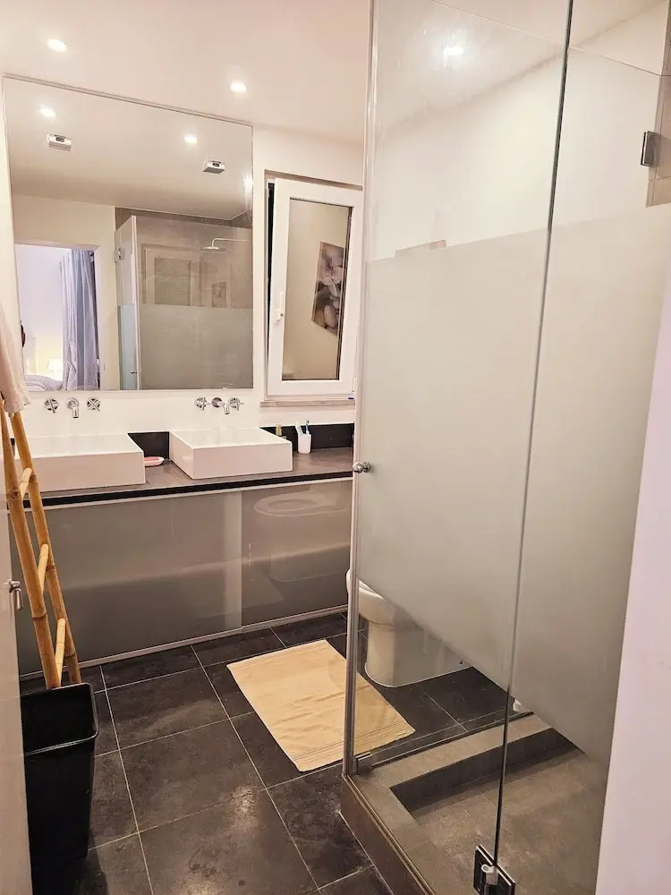 Photo - Peers Guest House