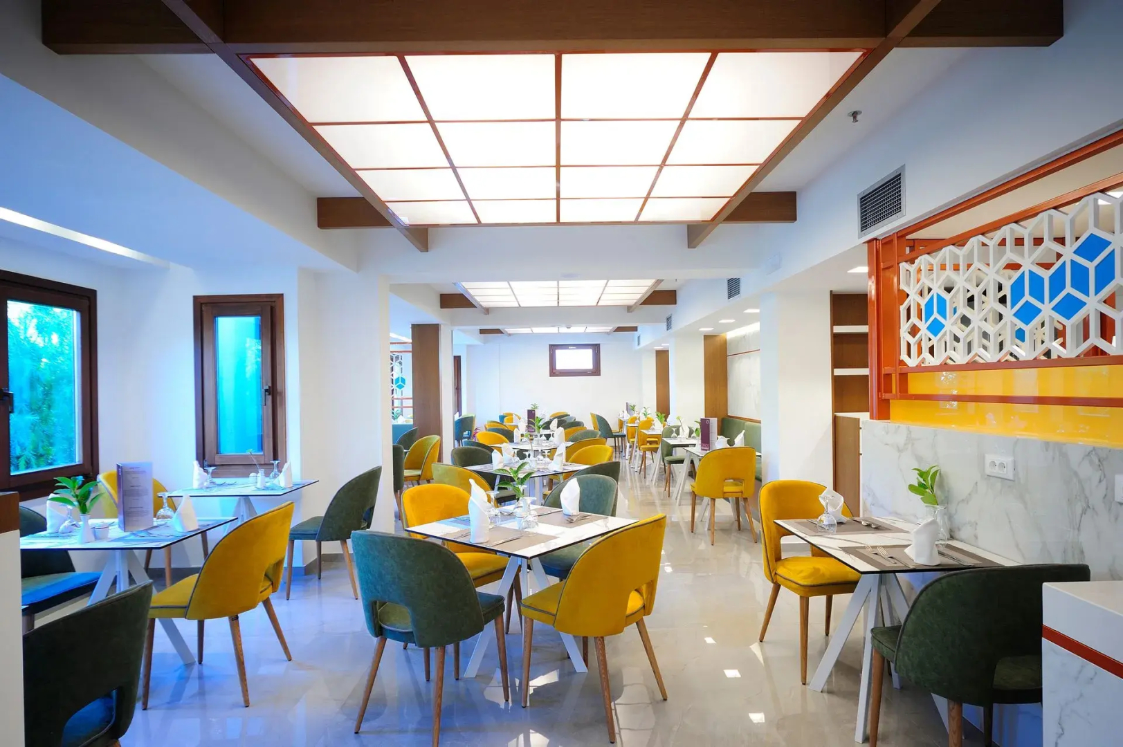 Photo - Atrium Ambiance Hotel