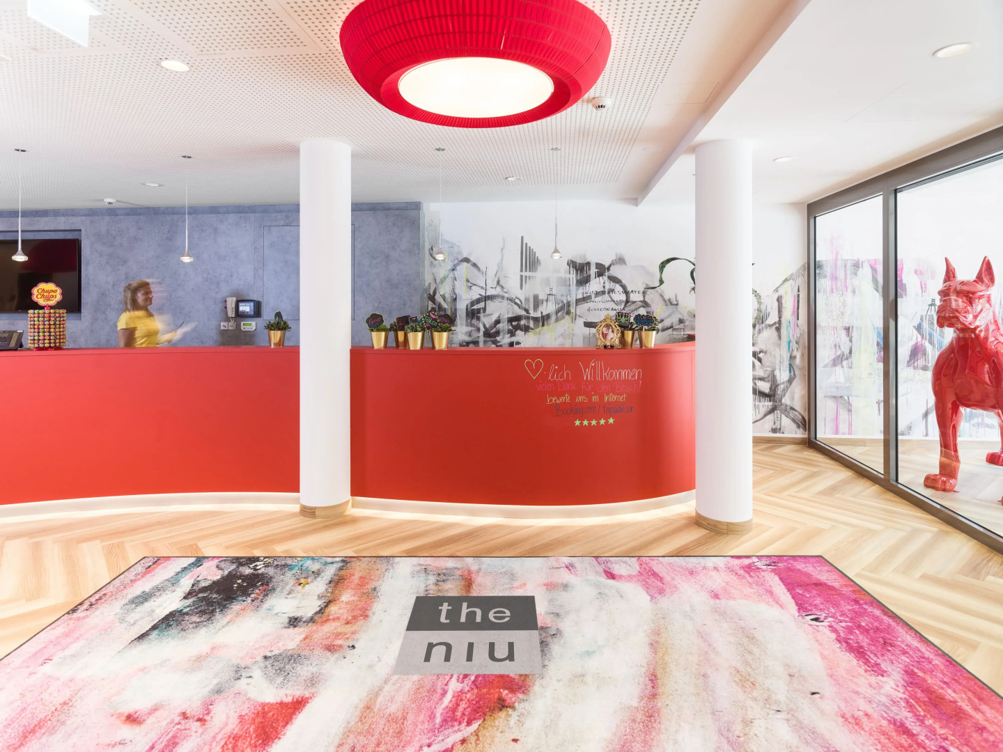 Foto - Holiday Inn — the niu, Franz Vienna