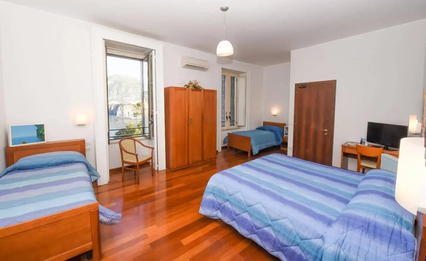 Photo - Villa Crawford