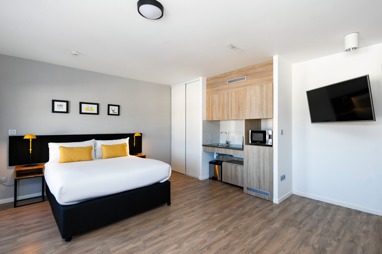 Photo - Staycity Aparthotels near Disneyland Paris