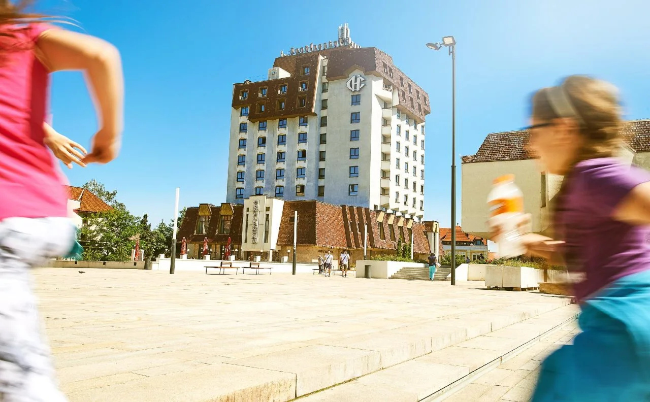 Photo - Continental Forum Tirgu Mures