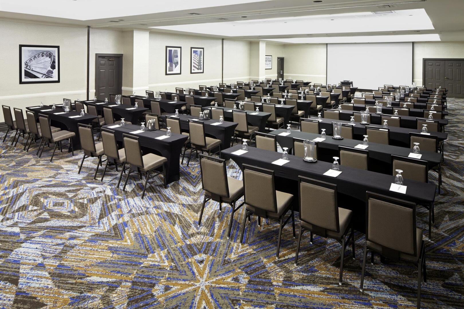 Photo - Embassy Suites Los Angeles - International Airport/North