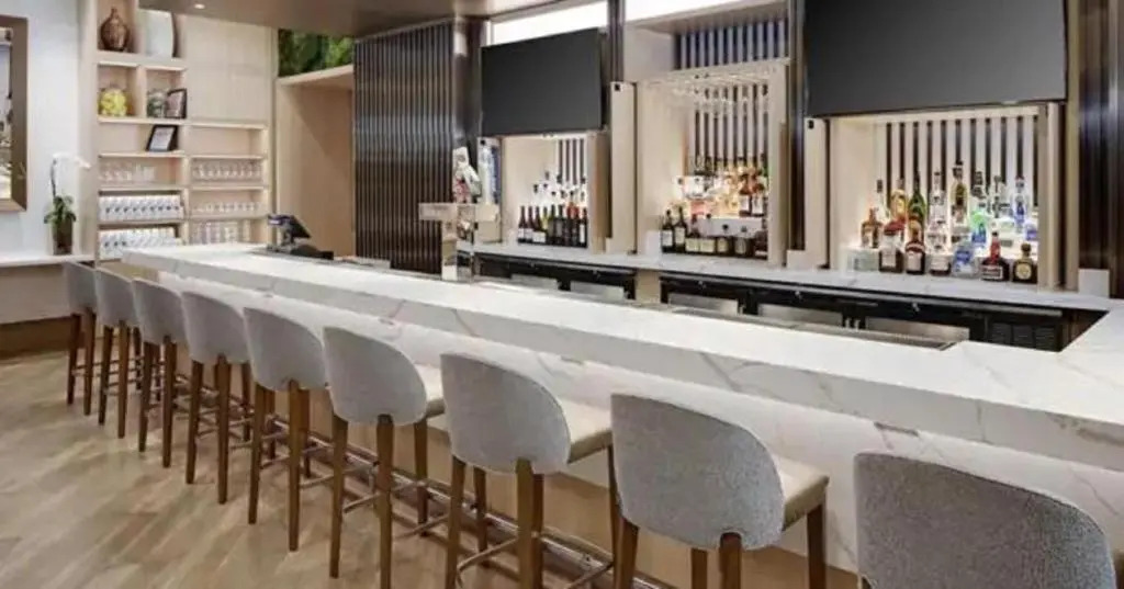 Photo - Hilton Grand Vacations Club Chicago Magnificent Mile