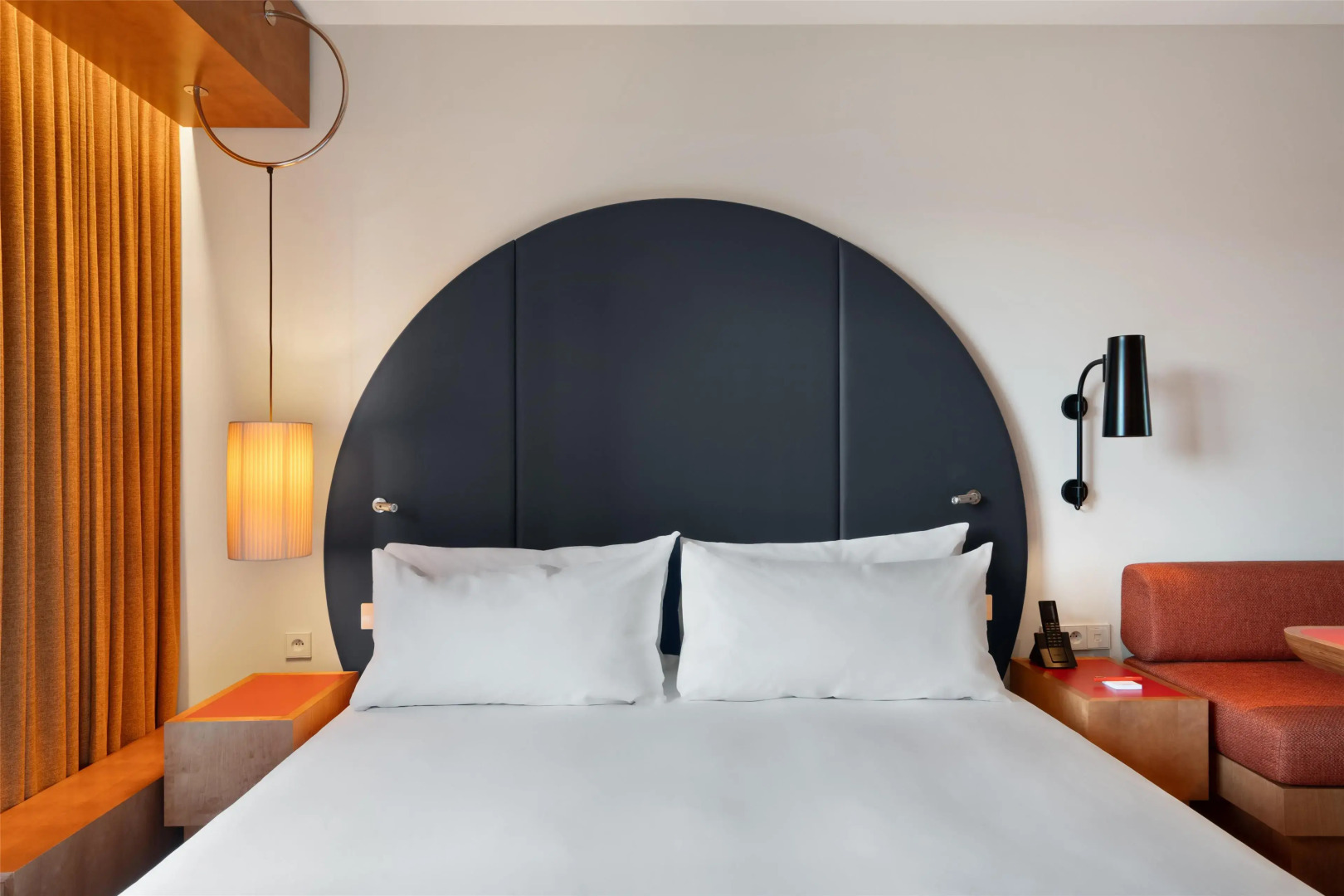 Photo - The Standard, Brussels