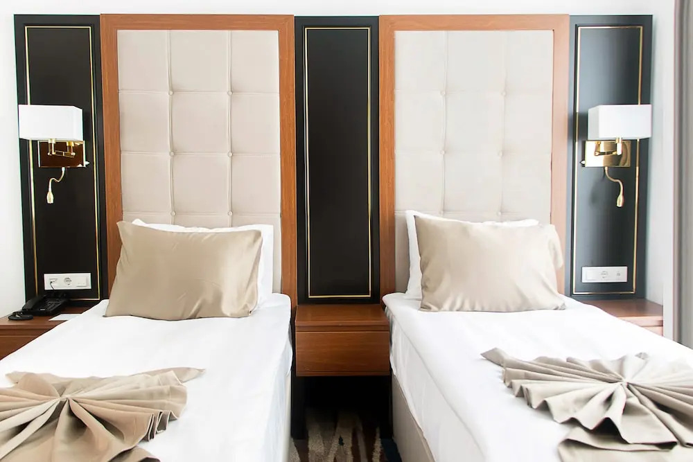 Photo - Shelter Inn Hotel & Spa