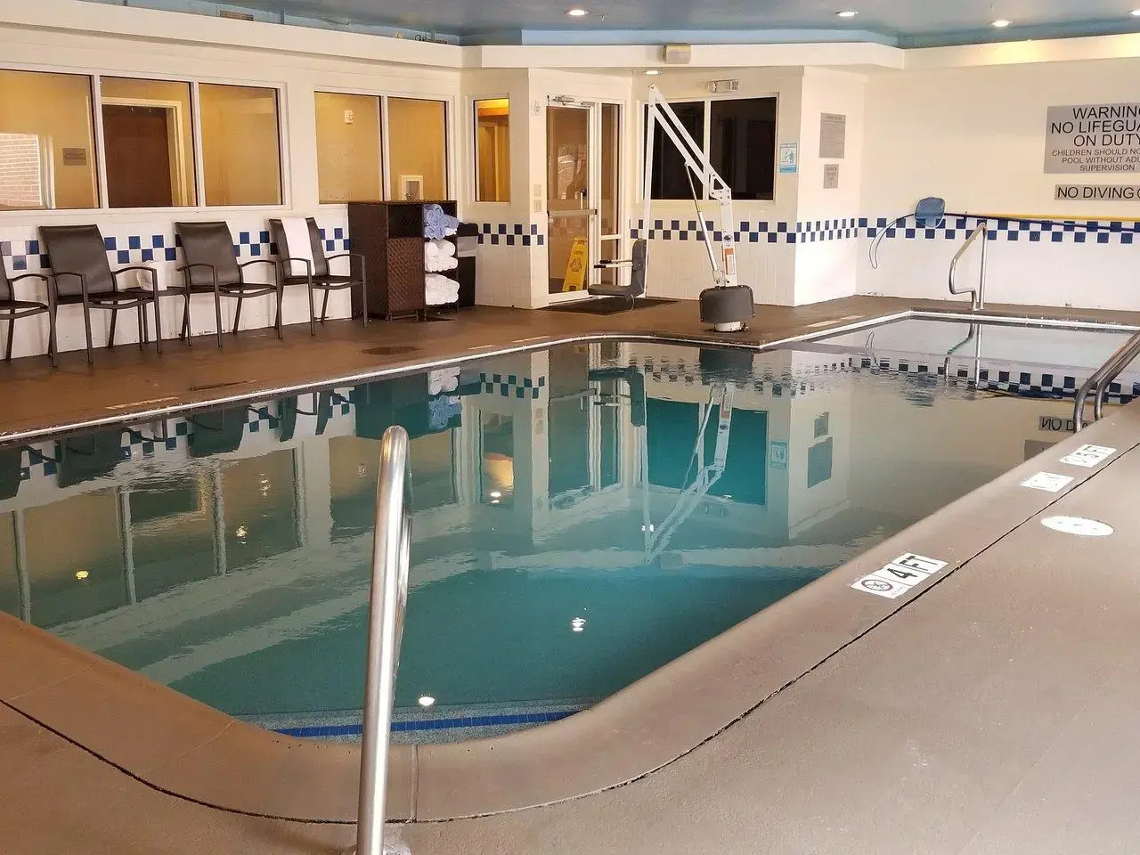 Photo - Comfort Inn & Suites North Dallas-Addison