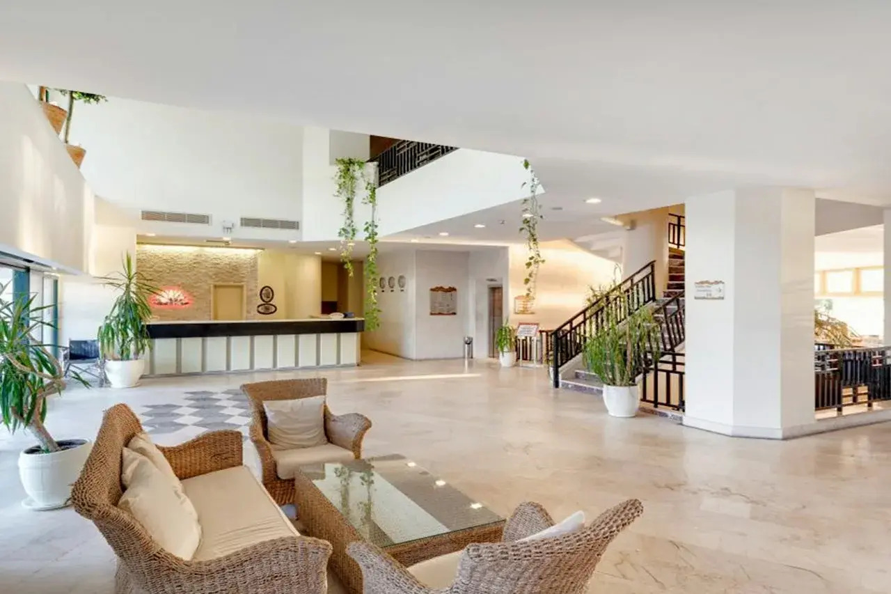 Photo - Golden Lotus Hotel