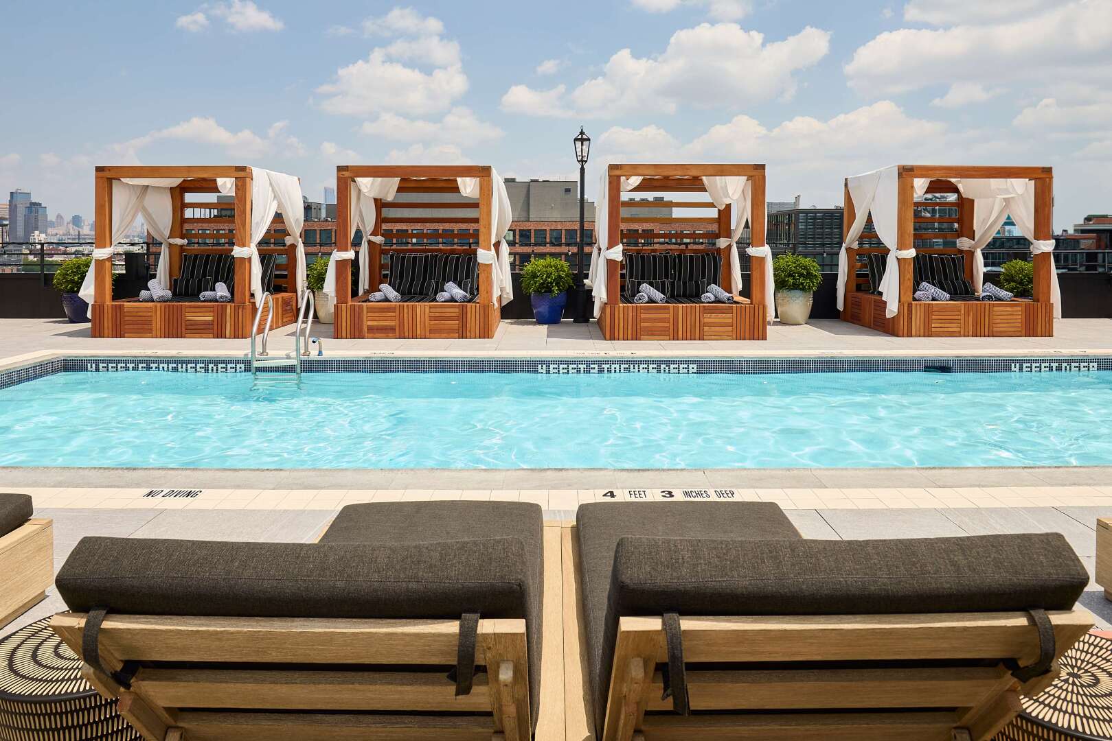 Photo - Arlo Williamsburg