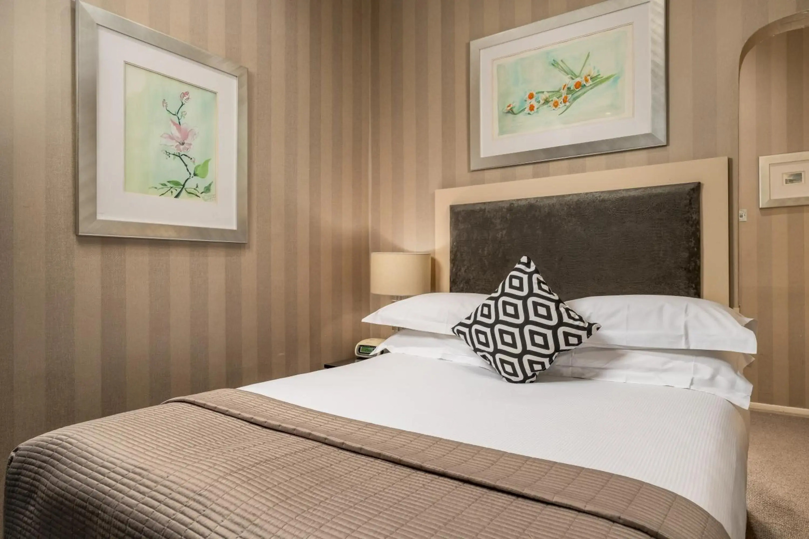 Photo - The Beaufort Hotel