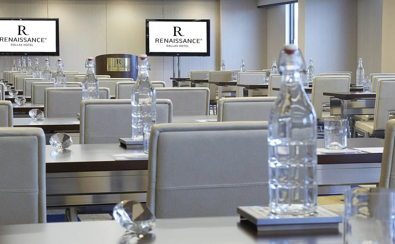Photo - Renaissance Dallas Hotel