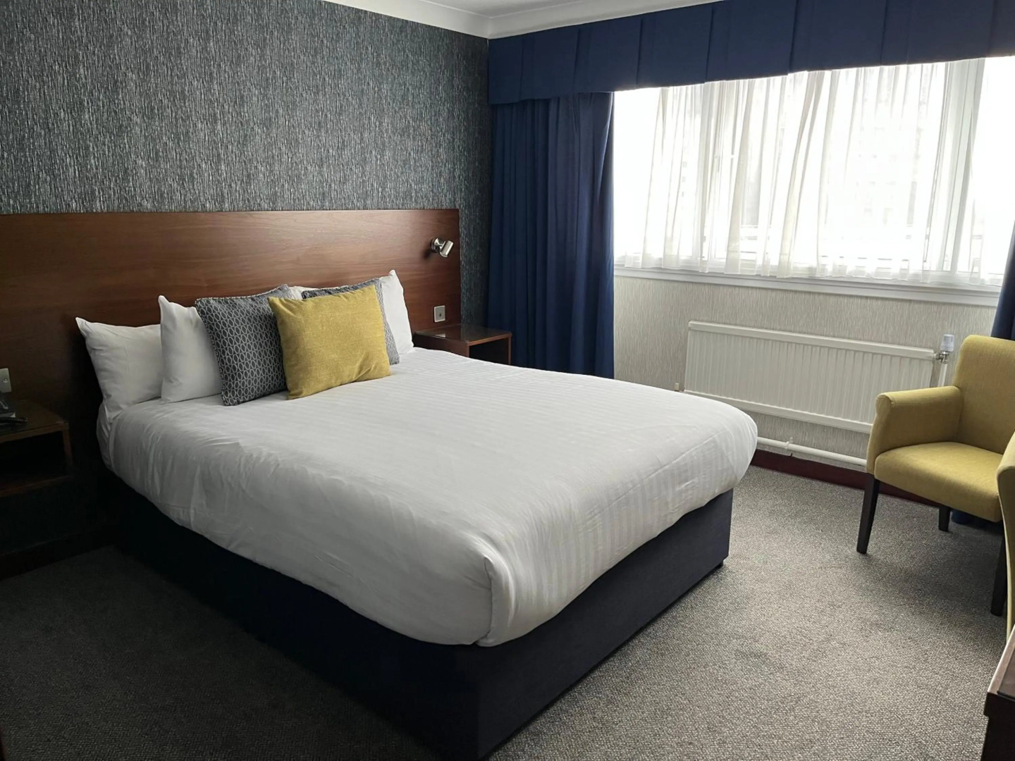 Photo - The Liner at Liverpool