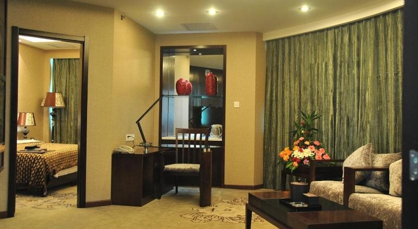 Luoyang Aviation Hotel