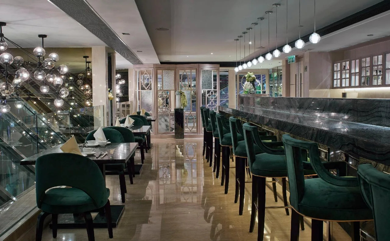 Photo - Royal Park Hotel