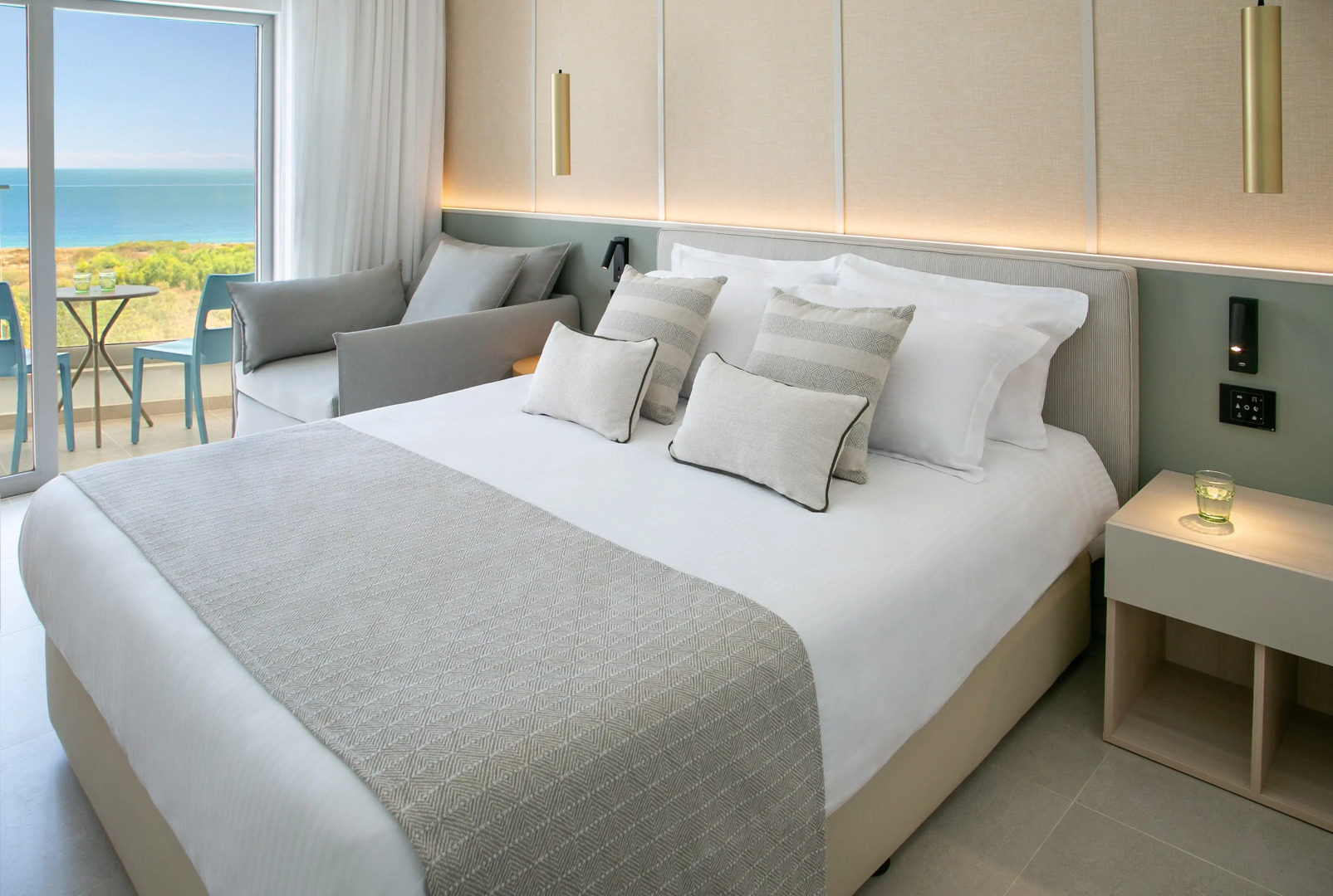 Photo - Atlantica Aqua Blue