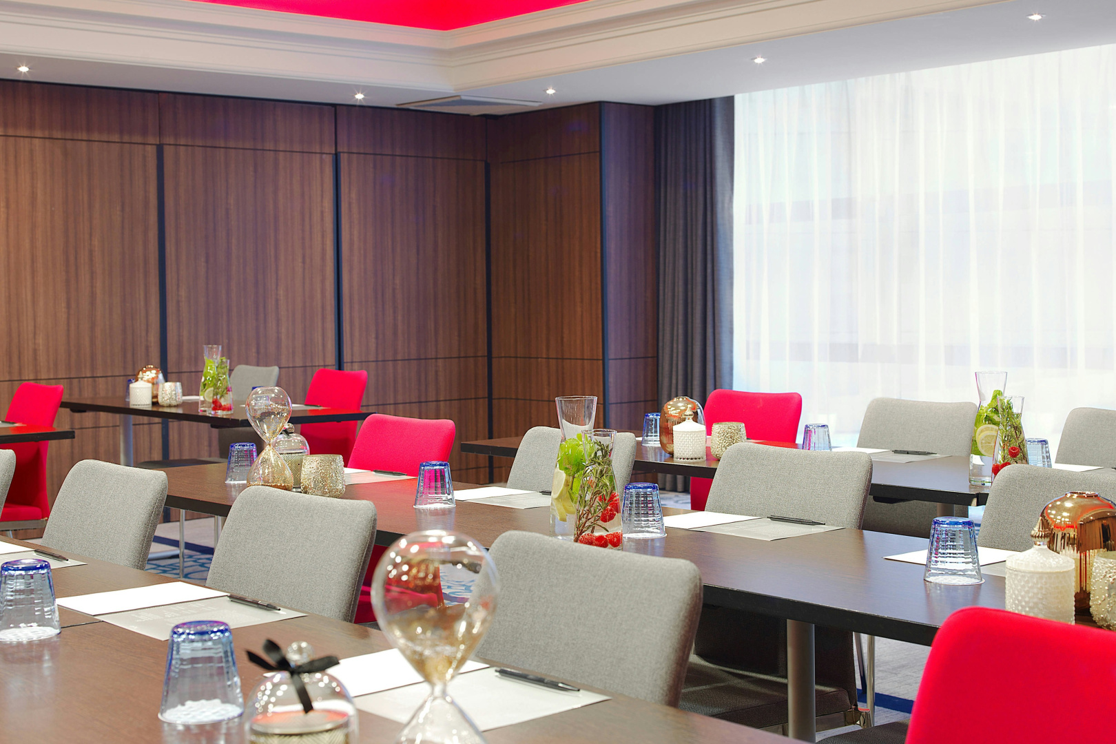 Photo - Renaissance Paris La Defense Hotel